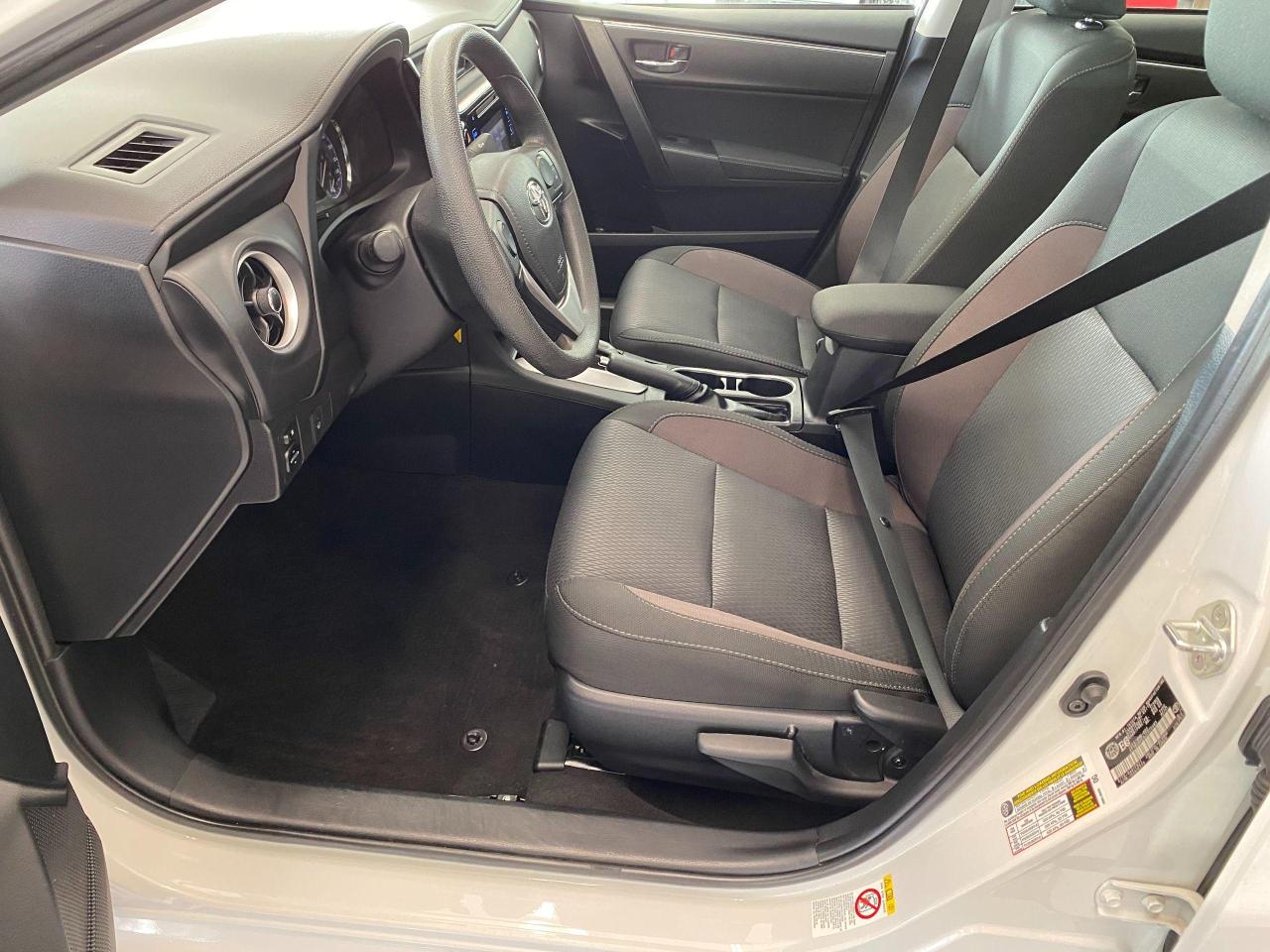 2018 Toyota Corolla LE+Toyota Sense+Adaptive Cruise+A/C+ACCIDENT FREE - Photo #17