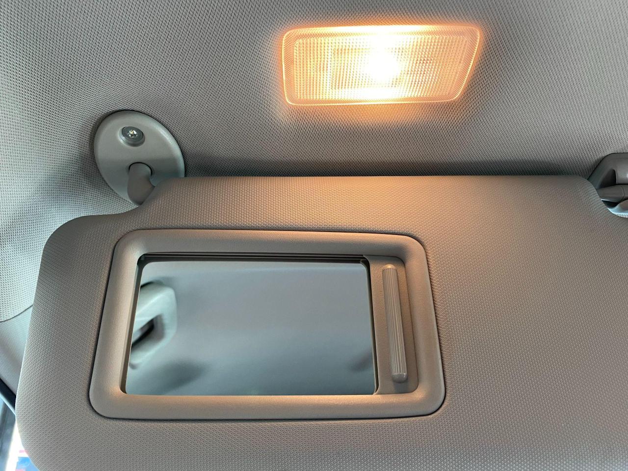 2018 Toyota Corolla LE+Toyota Sense+Adaptive Cruise+A/C+ACCIDENT FREE - Photo #45