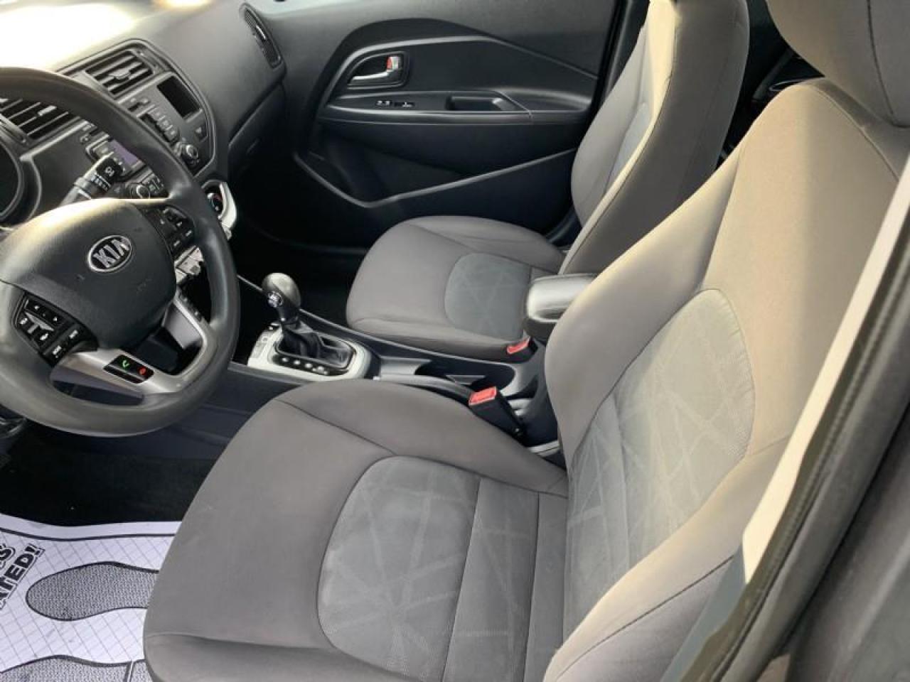 2013 Kia Rio LX Photo