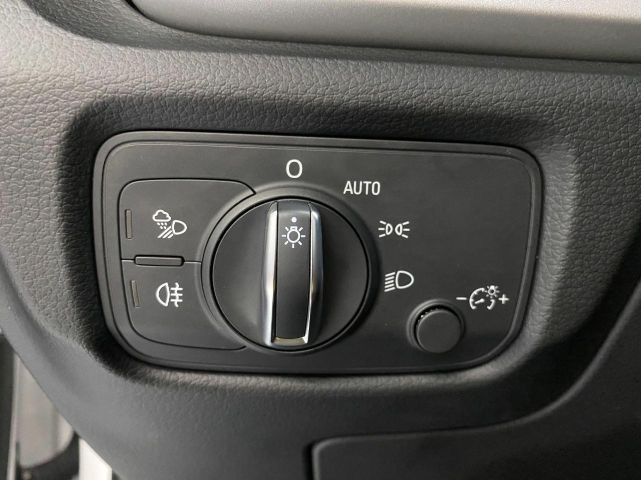 2017 Audi A3 TFSI S-Tronic+Pano Roof+Apple Play+ACCIDENT FREE - Photo #52