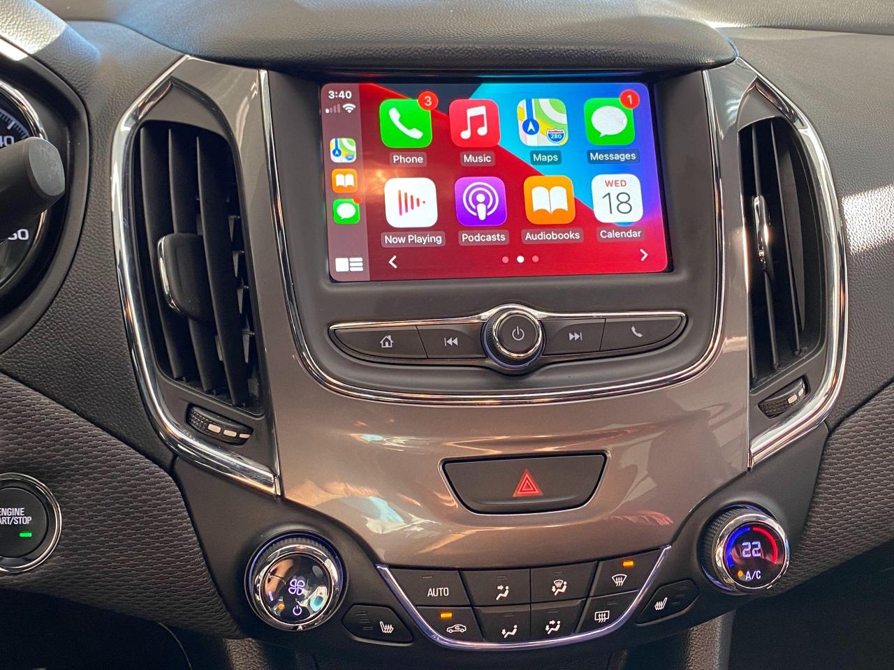 2019 Chevrolet Cruze LT+Sunroof+Apple Play+New Tires+ACCIDENT FREE - Photo #10