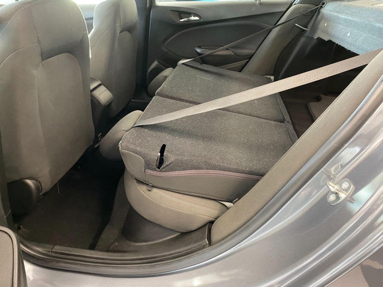 2019 Chevrolet Cruze LT+Sunroof+Apple Play+New Tires+ACCIDENT FREE - Photo #21