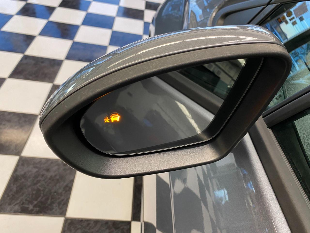 2019 Chevrolet Cruze LT+Sunroof+Apple Play+New Tires+ACCIDENT FREE - Photo #24
