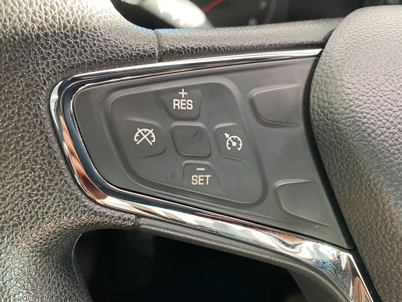 2019 Chevrolet Cruze LT+Sunroof+Apple Play+New Tires+ACCIDENT FREE - Photo #40