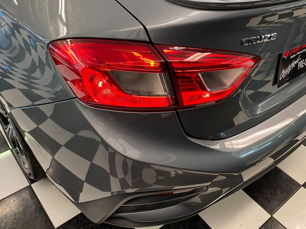2019 Chevrolet Cruze LT+Sunroof+Apple Play+New Tires+ACCIDENT FREE - Photo #51
