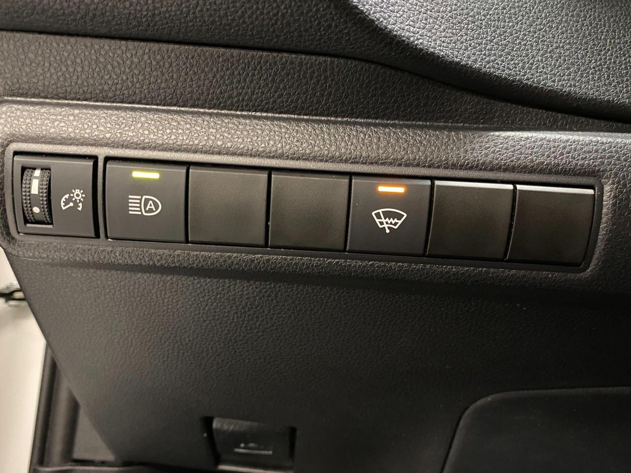 2020 Toyota Corolla LE+Toyota Sense+Apple Play+Camere+ACCIDENT FREE - Photo #37