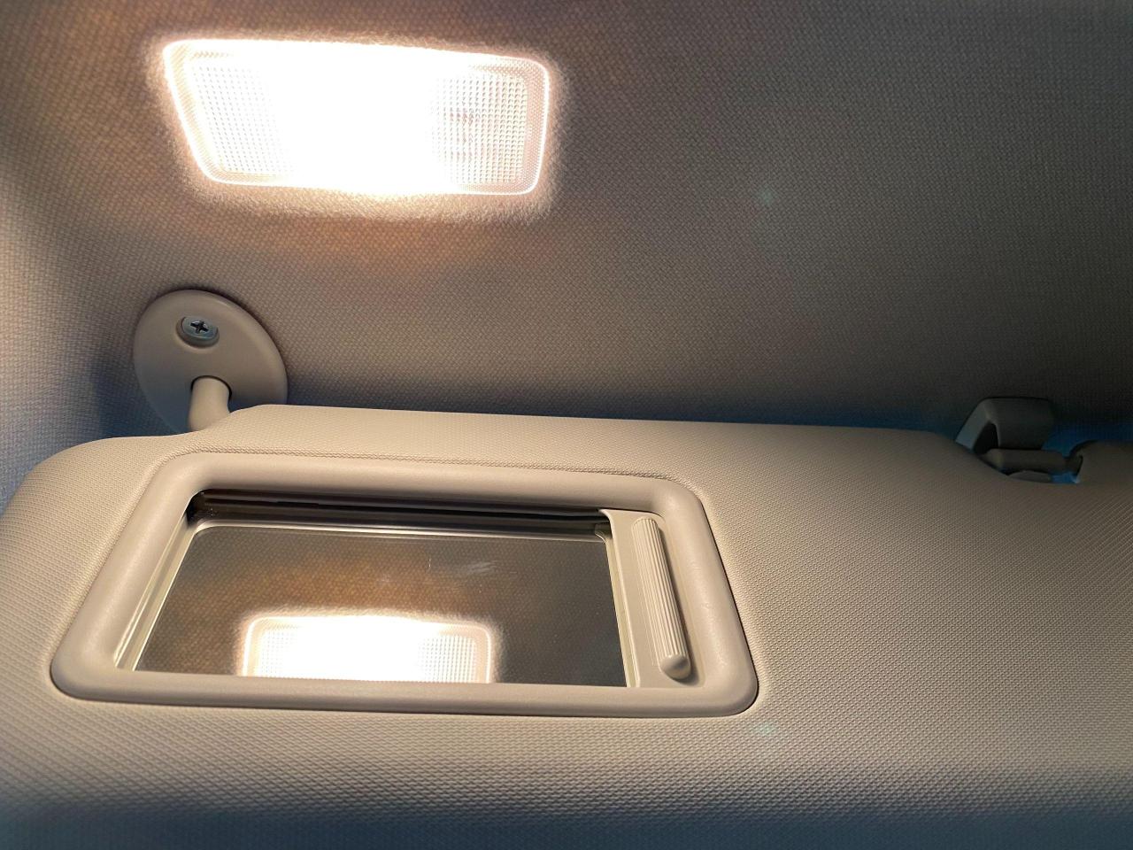2020 Toyota Corolla LE+Toyota Sense+Apple Play+Camere+ACCIDENT FREE - Photo #46