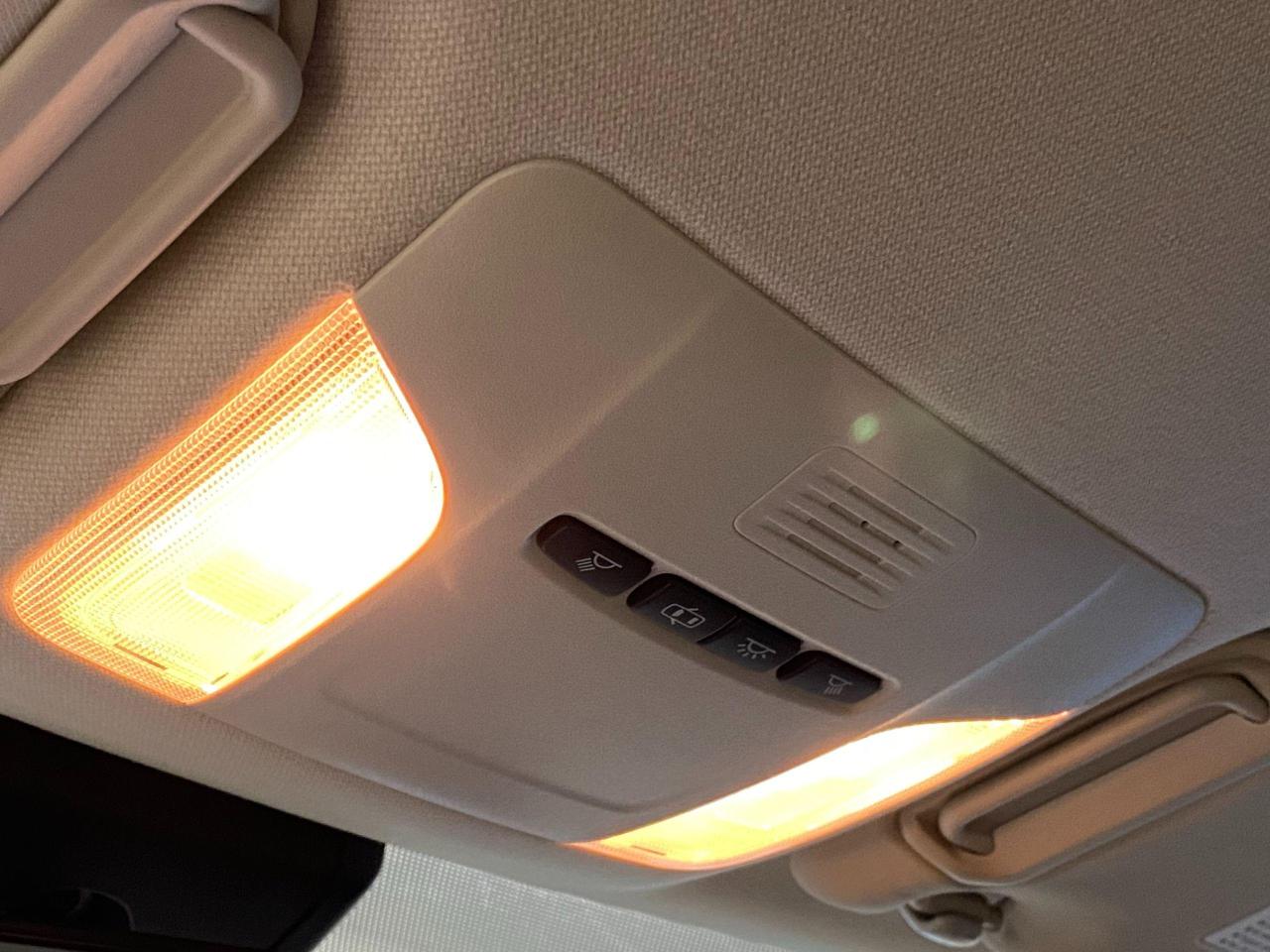 2020 Toyota Corolla LE+Toyota Sense+Apple Play+Camere+ACCIDENT FREE - Photo #47