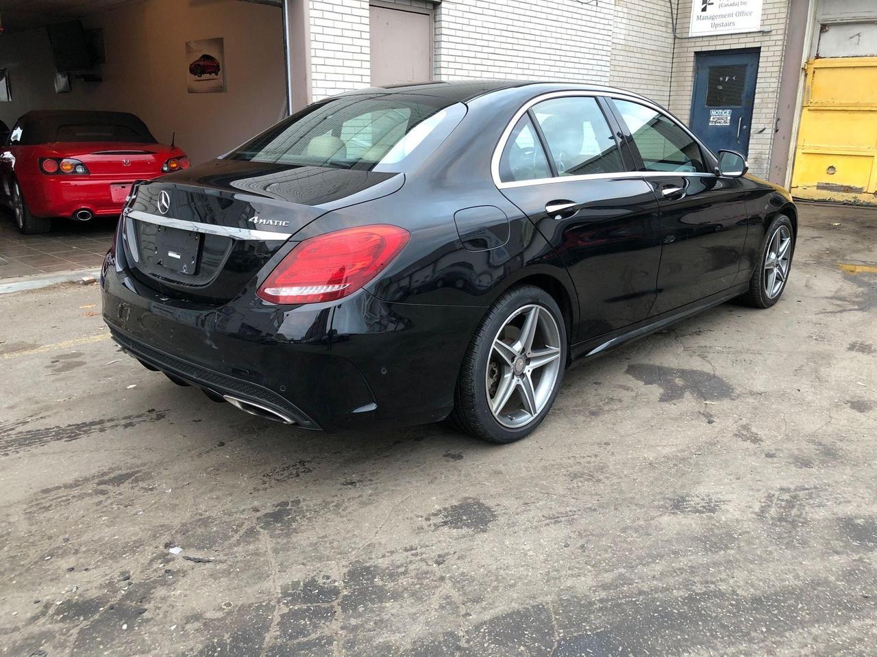 2015 Mercedes-Benz C-Class C400 • 329HP 4Matic • No accidents! Photo