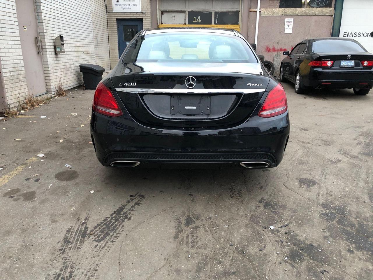 2015 Mercedes-Benz C-Class C400 • 329HP 4Matic • No accidents! Photo
