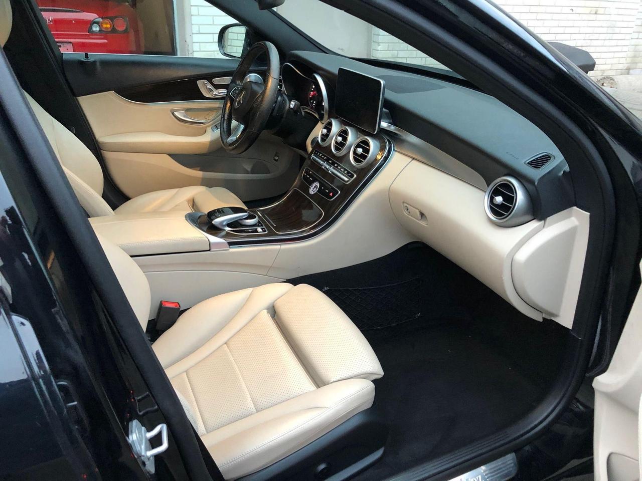 2015 Mercedes-Benz C-Class C400 • 329HP 4Matic • No accidents! Photo