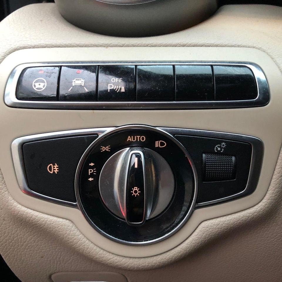 2015 Mercedes-Benz C-Class C400 • 329HP 4Matic • No accidents! Photo