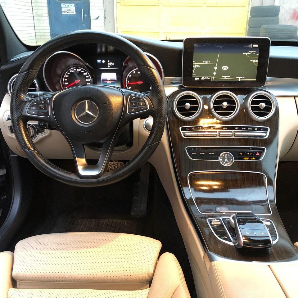 2015 Mercedes-Benz C-Class C400 • 329HP 4Matic • No accidents! Photo