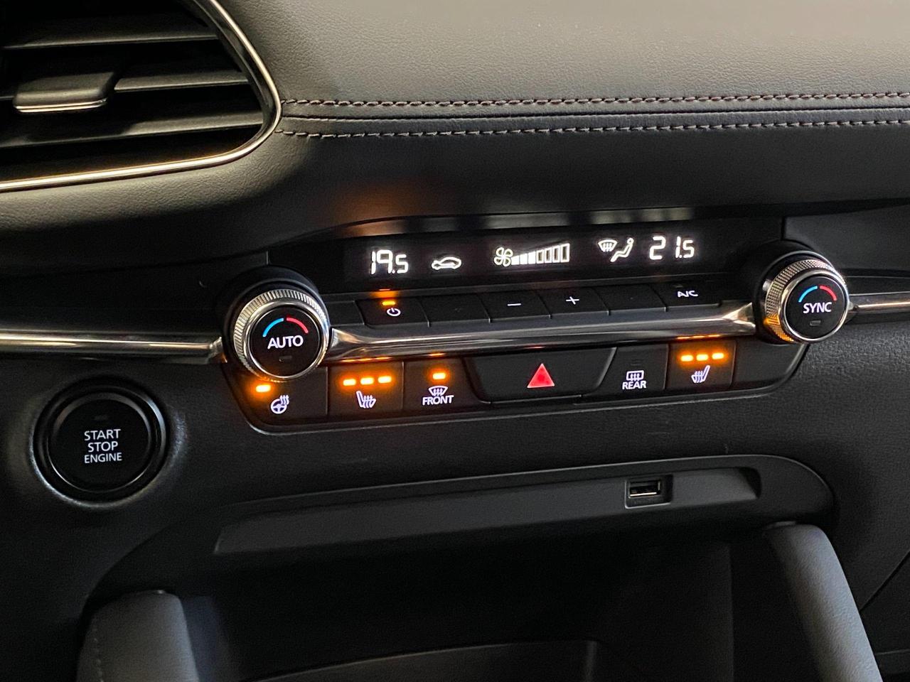 2019 Mazda MAZDA3 GS+Apple Play+Collision Avoidance+ACCIDENT FREE - Photo #39