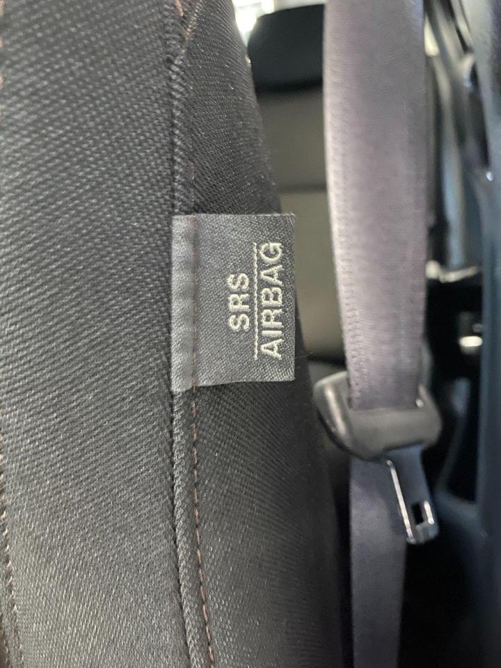2019 Mazda MAZDA3 GS+Apple Play+Collision Avoidance+ACCIDENT FREE - Photo #45