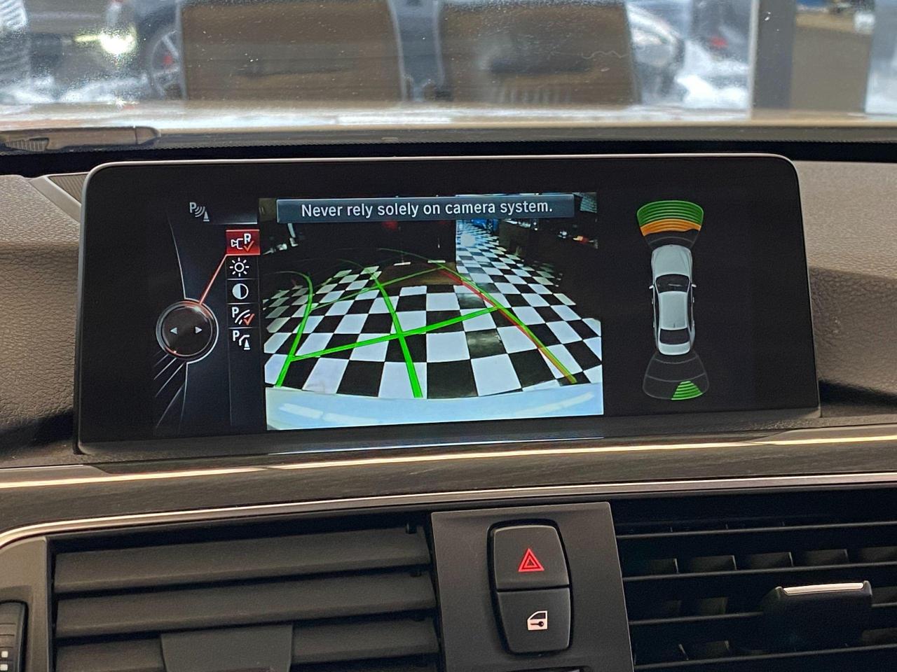 2016 BMW 3 Series 328i xDrive+GPS+Camera+Sensors+ACCIDENT FREE - Photo #33