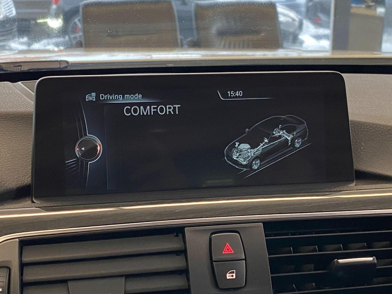 2016 BMW 3 Series 328i xDrive+GPS+Camera+Sensors+ACCIDENT FREE - Photo #36