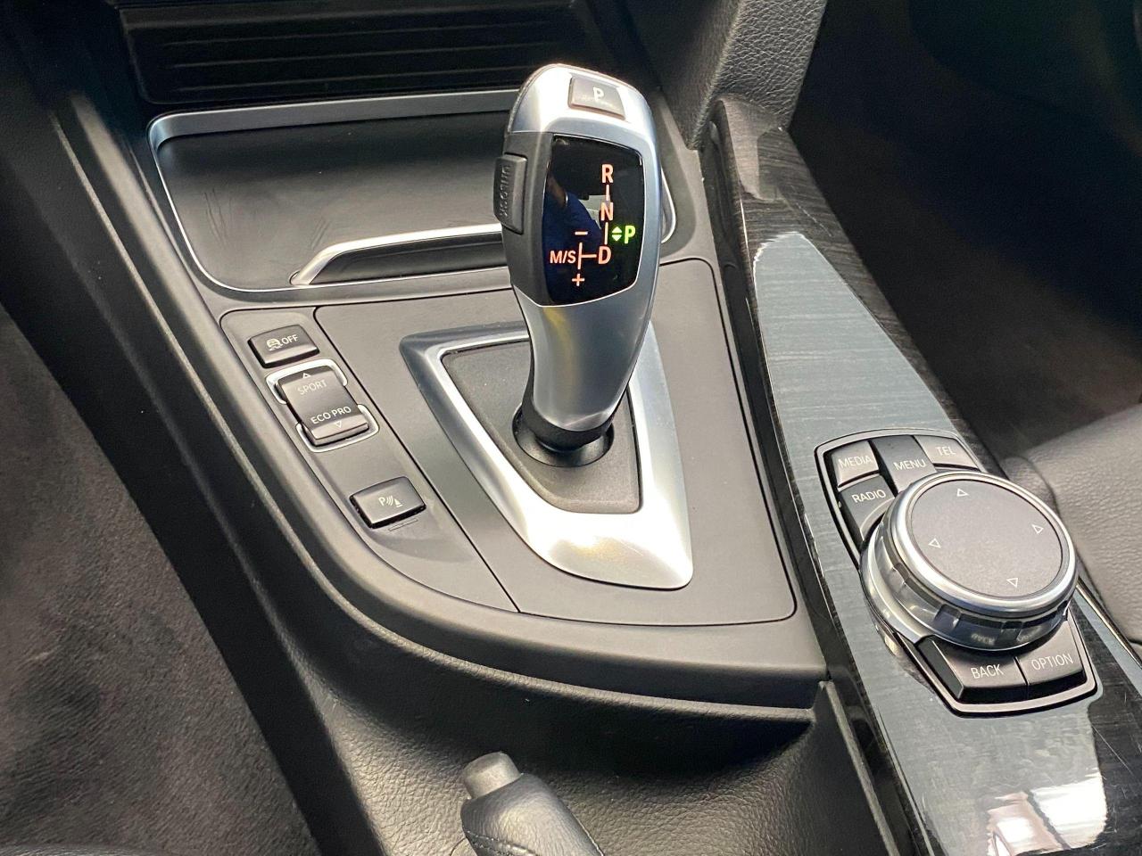 2016 BMW 3 Series 328i xDrive+GPS+Camera+Sensors+ACCIDENT FREE - Photo #38
