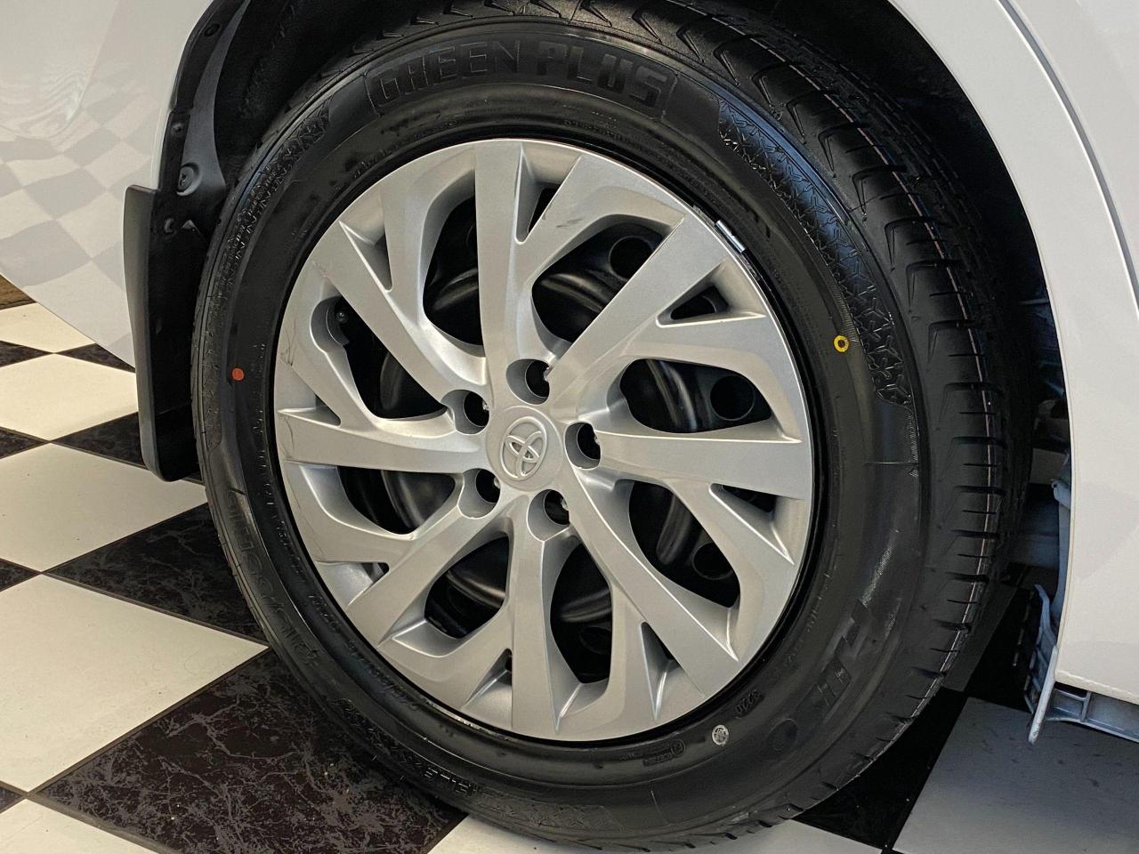 2017 Toyota Corolla LE+Toyota Sense+New Tires+Lane Keep+ACCIDENT FREE - Photo #59