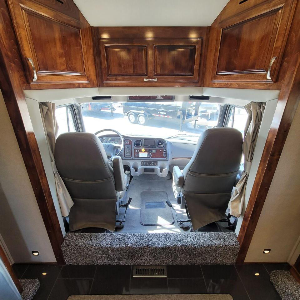 2019 Renegade VERONA LE 40LRB