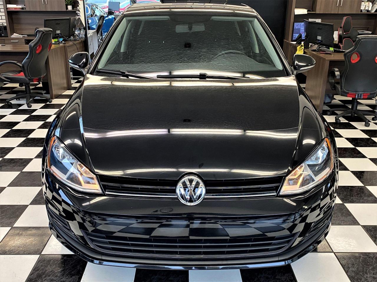 2016 Volkswagen Golf Trendline+ApplePlay+HTD Seats+Camera+ACCIDENT FREE - Photo #6