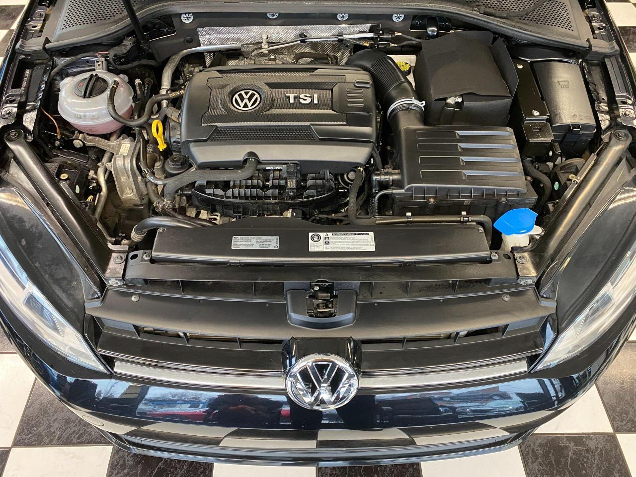 2016 Volkswagen Golf Trendline+ApplePlay+HTD Seats+Camera+ACCIDENT FREE - Photo #7