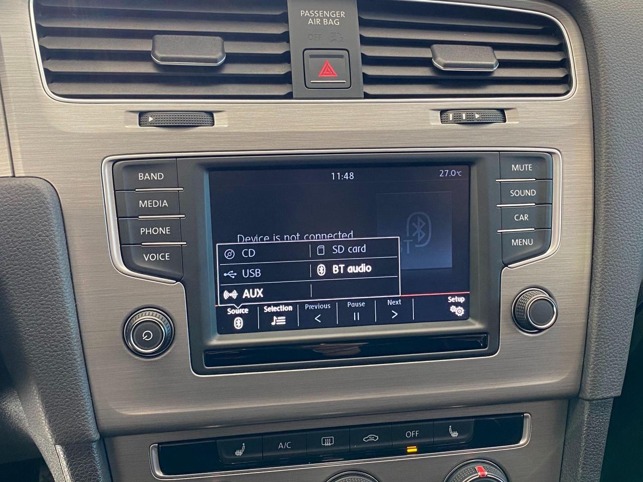 2016 Volkswagen Golf Trendline+ApplePlay+HTD Seats+Camera+ACCIDENT FREE - Photo #33