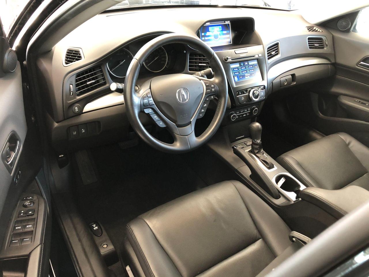 2017 Acura ILX Premium+Camera+TECH+Lane Keep+BSM+ACCIDENT FREE - Photo #17