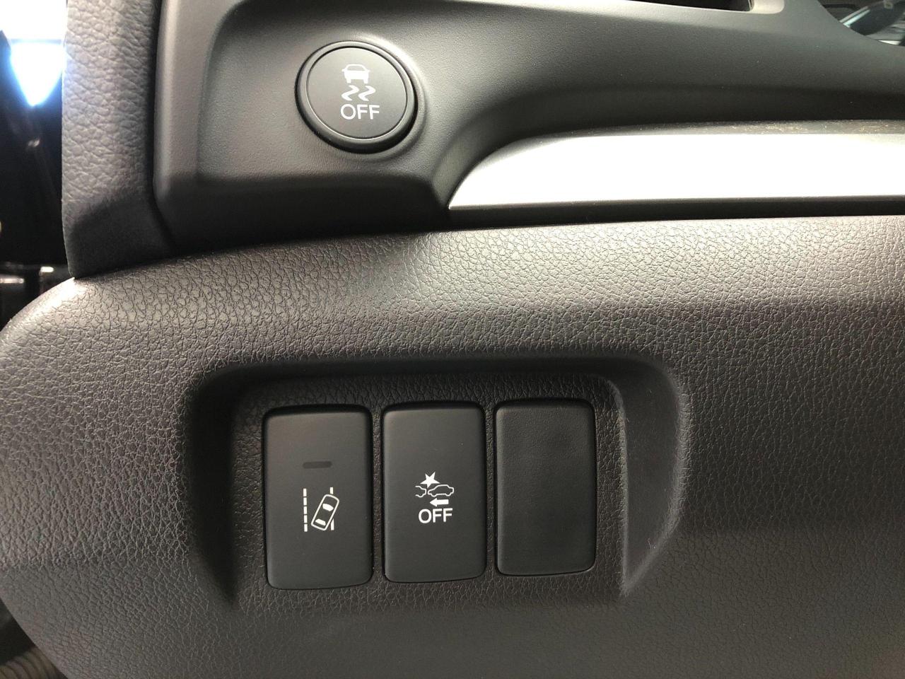 2017 Acura ILX Premium+Camera+TECH+Lane Keep+BSM+ACCIDENT FREE - Photo #53