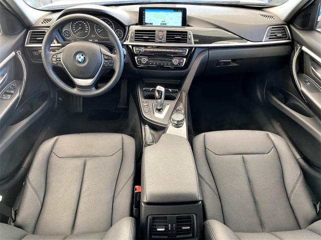 2017 BMW 3 Series 320i xDrive+Camera+GPS+Sensors+Roof+ACCIDENT FREE Photo8