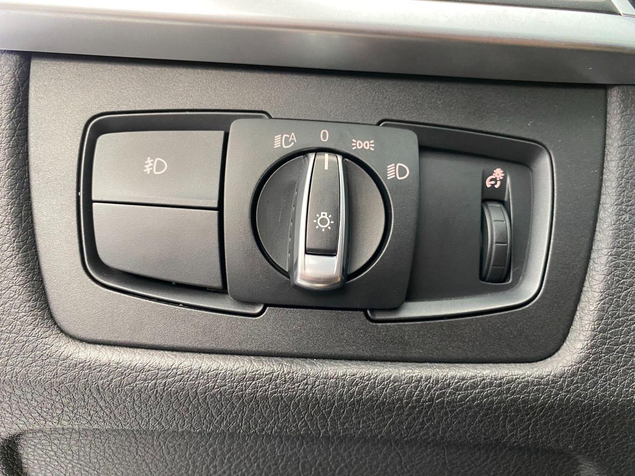2017 BMW 3 Series 320i xDrive+Camera+GPS+Sensors+Roof+ACCIDENT FREE - Photo #60