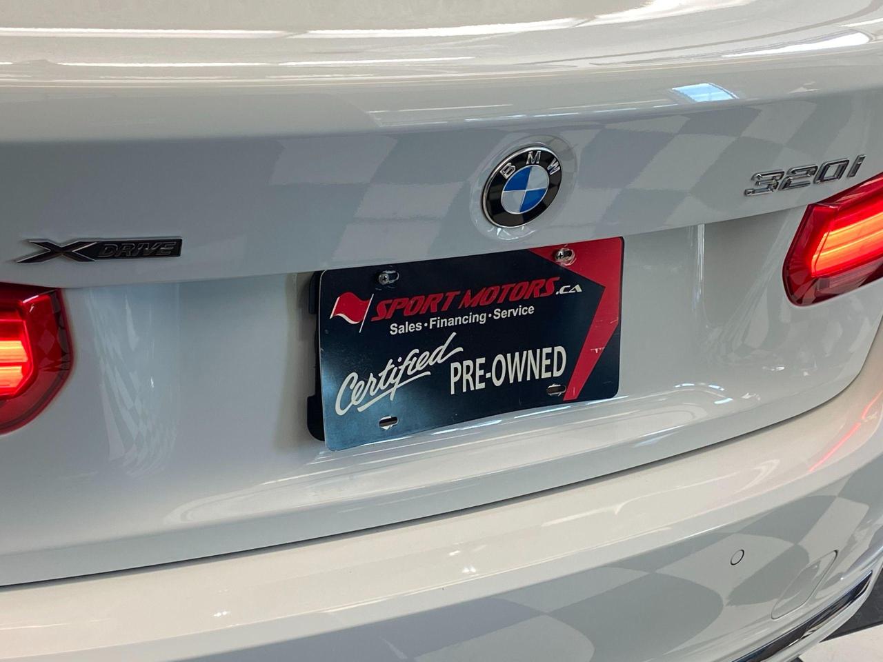 2017 BMW 3 Series 320i xDrive+Camera+GPS+Sensors+Roof+ACCIDENT FREE - Photo #70