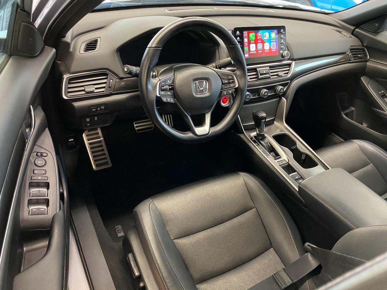 2018 Honda Accord Sport+ApplePlay+Lane Keep+Camera+ACCIDENT FREE - Photo #18