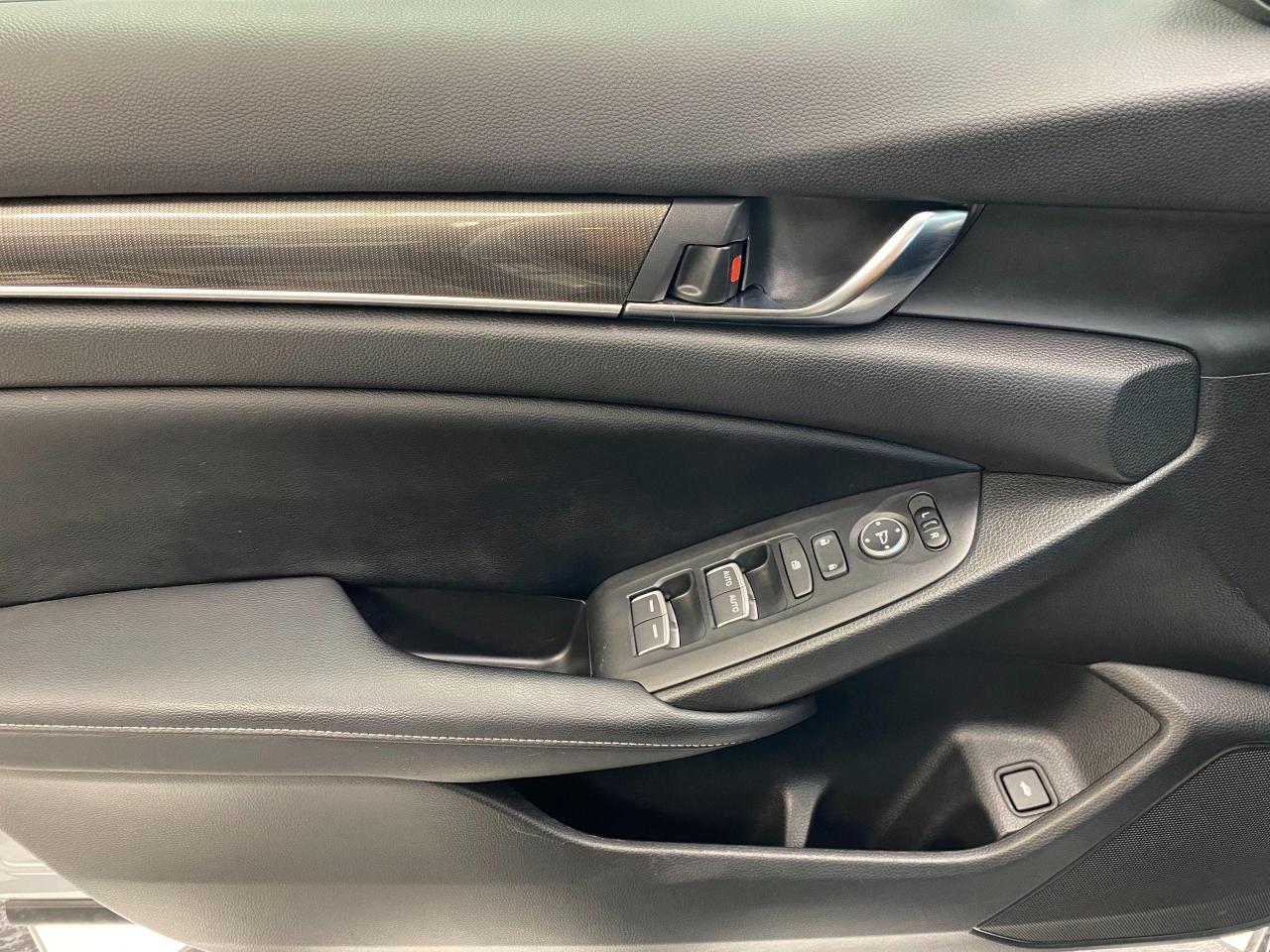2018 Honda Accord Sport+ApplePlay+Lane Keep+Camera+ACCIDENT FREE - Photo #53