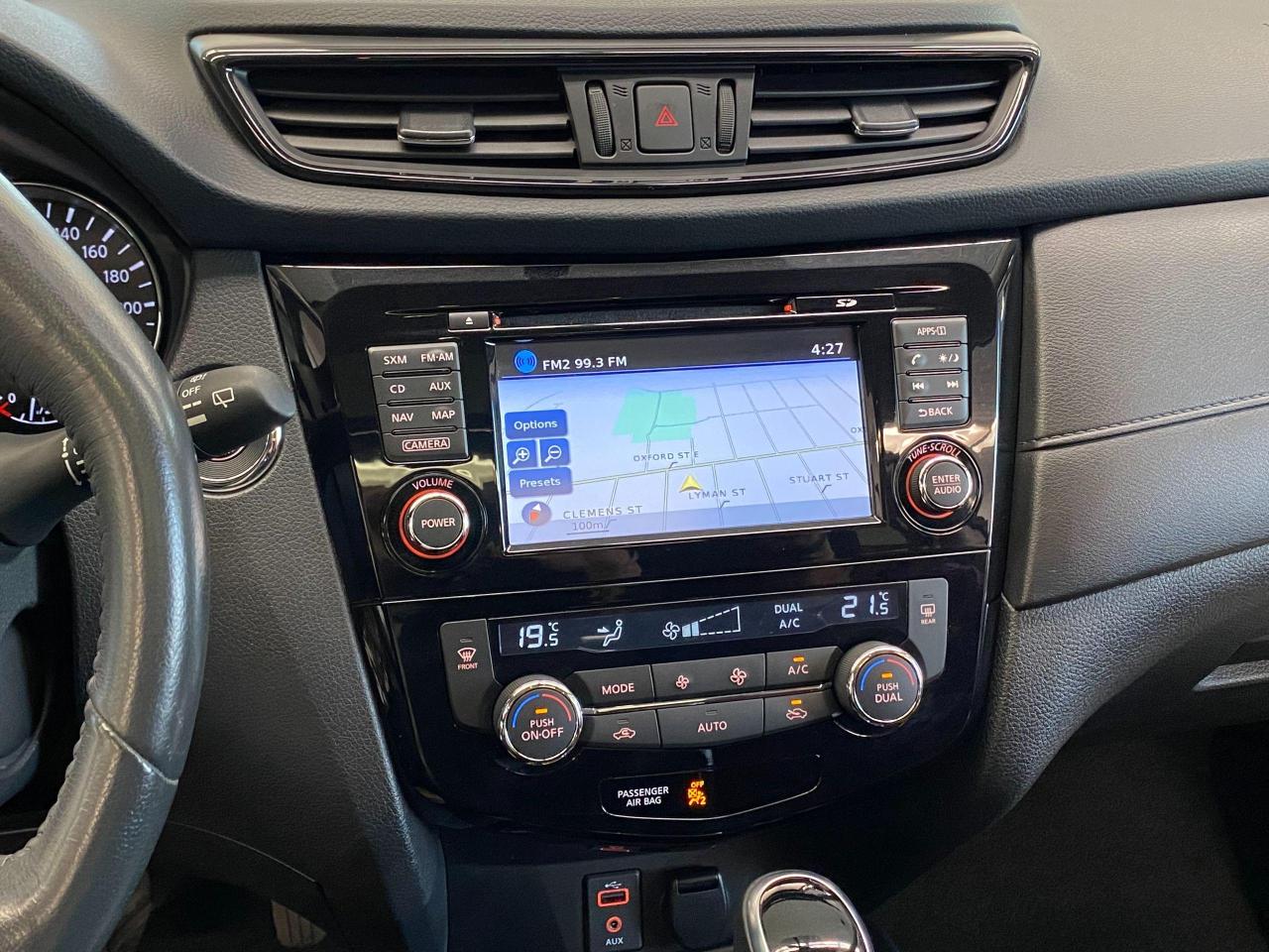 2017 Nissan Rogue SV TECT AWD+FEB+GPS+360 Camera+Roof+ACCIDENT FREE - Photo #30