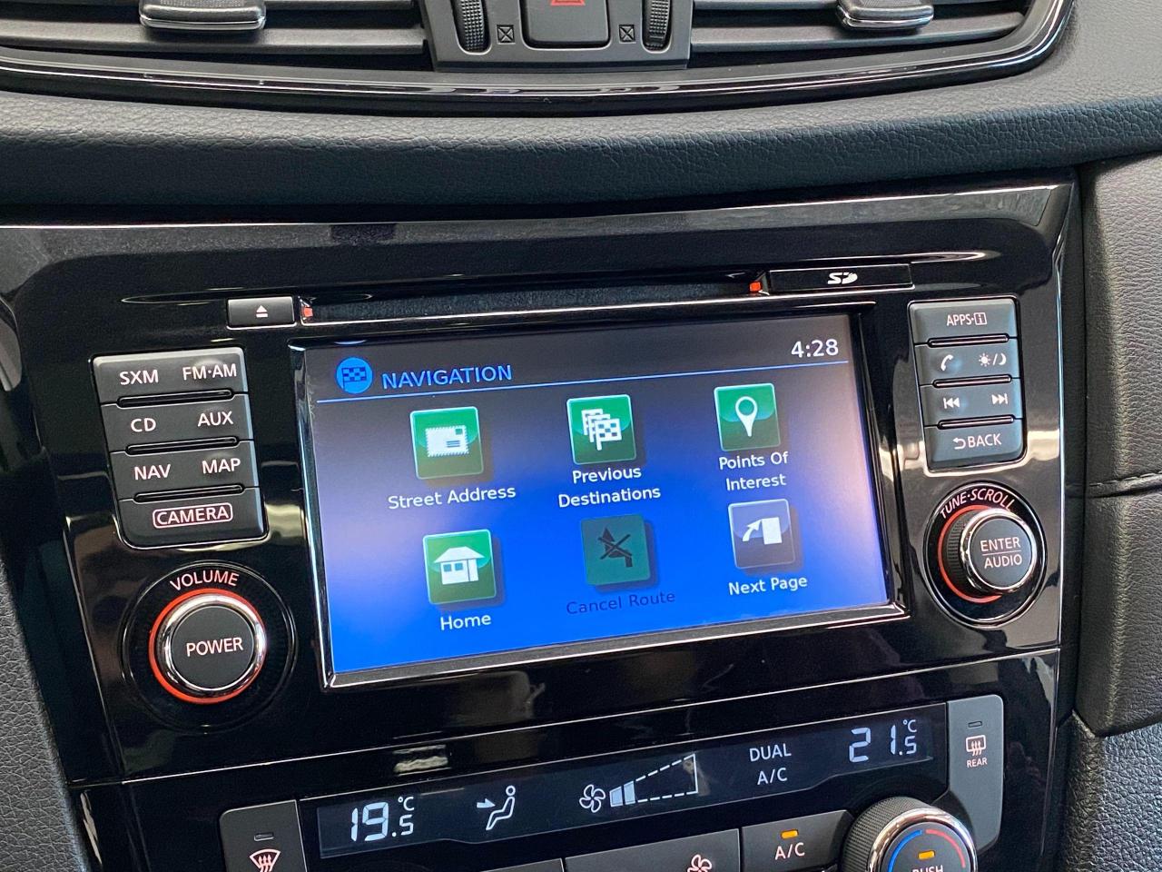 2017 Nissan Rogue SV TECT AWD+FEB+GPS+360 Camera+Roof+ACCIDENT FREE - Photo #31