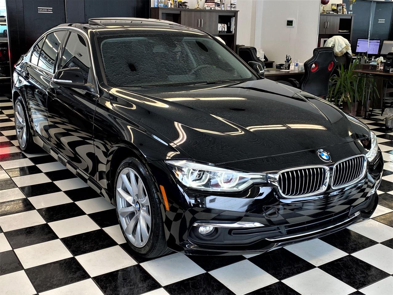 2017 BMW 3 Series 320i xDrive+GPS+Sunroof+Heated Seats+ACCIDENT FREE - Photo #5