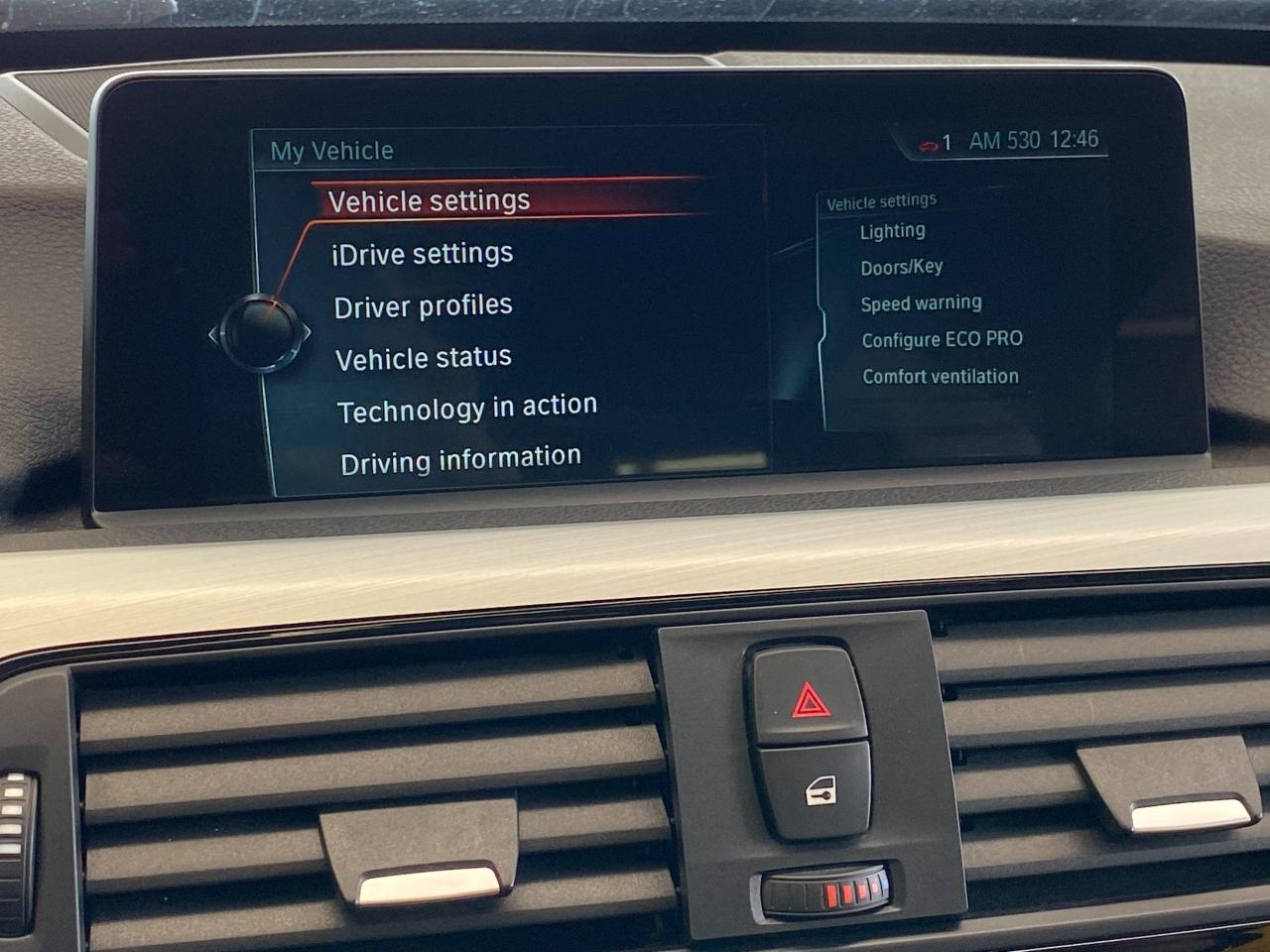2017 BMW 3 Series 320i xDrive+GPS+Sunroof+Heated Seats+ACCIDENT FREE - Photo #35