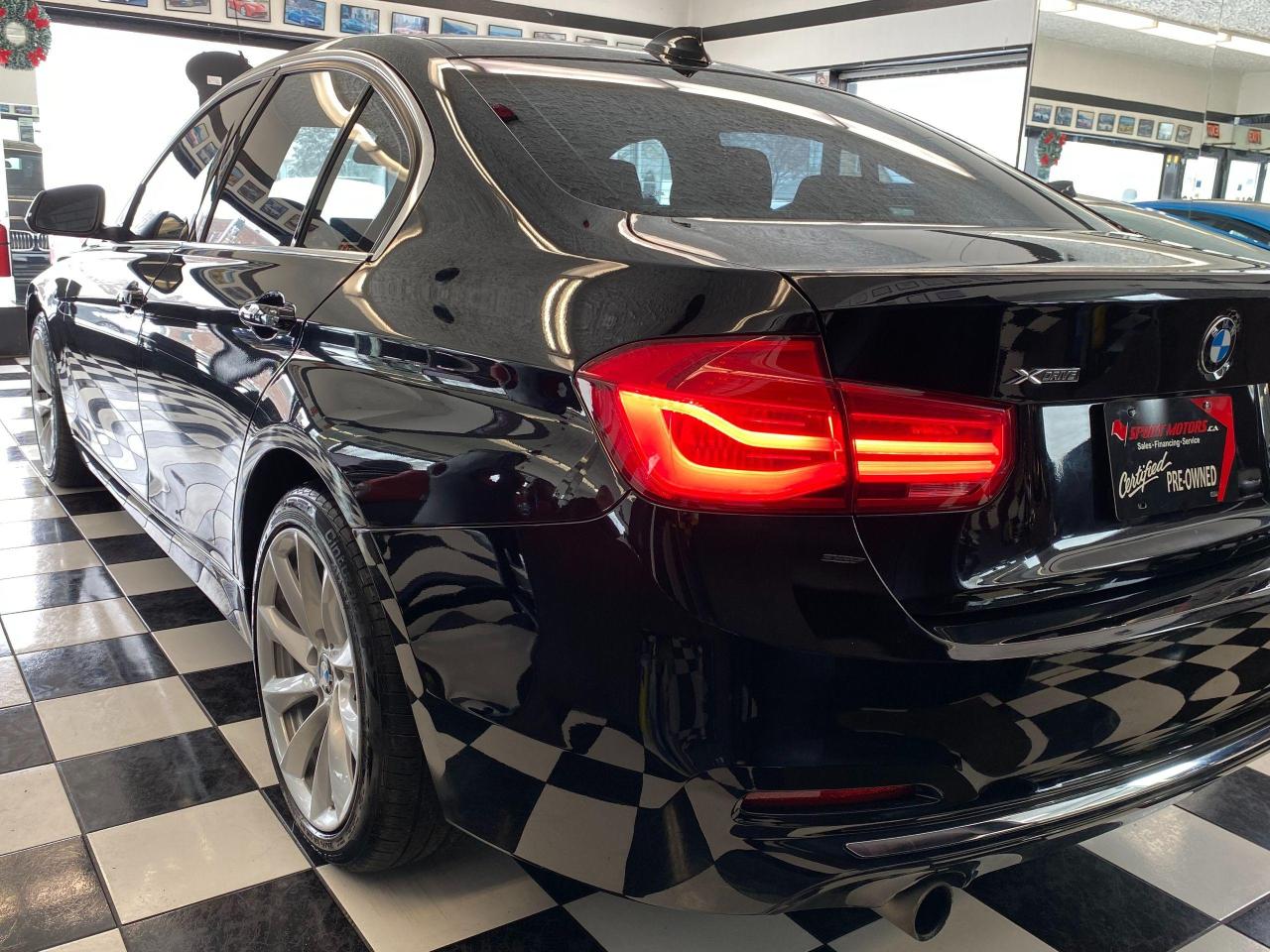 2017 BMW 3 Series 320i xDrive+GPS+Sunroof+Heated Seats+ACCIDENT FREE - Photo #40