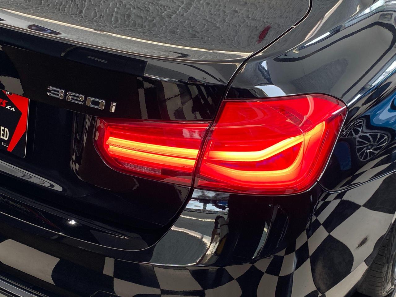 2017 BMW 3 Series 320i xDrive+GPS+Sunroof+Heated Seats+ACCIDENT FREE - Photo #69