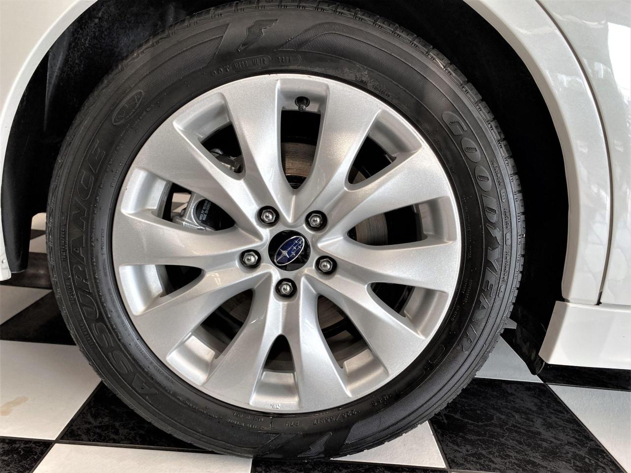 2017 Subaru Legacy 2.5i w/Touring AWD+Roof+Blind Spot+Accident Free Photo138