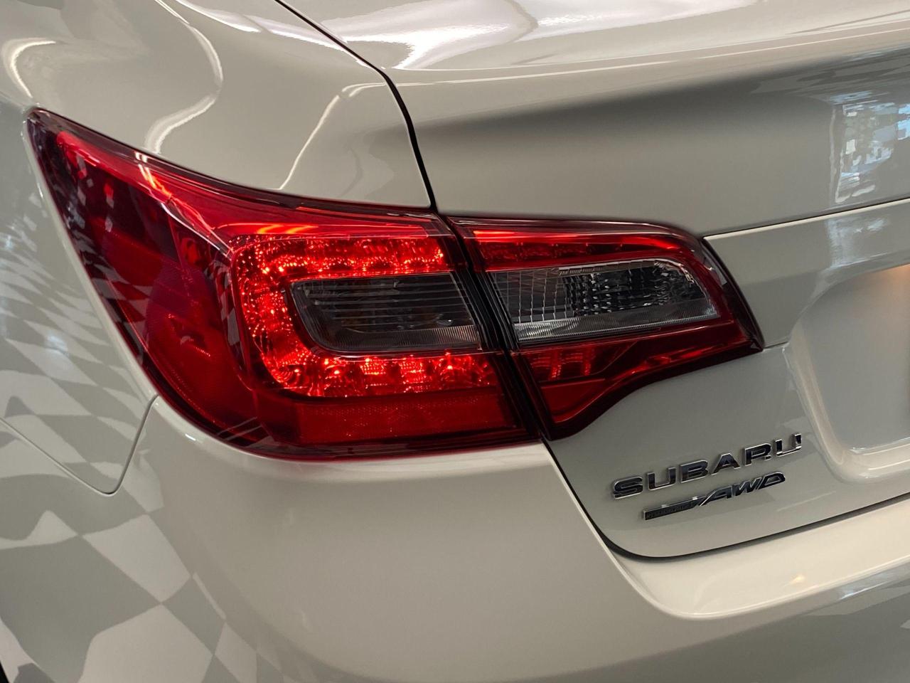 2017 Subaru Legacy 2.5i w/Touring AWD+Roof+Blind Spot+Accident Free - Photo #70
