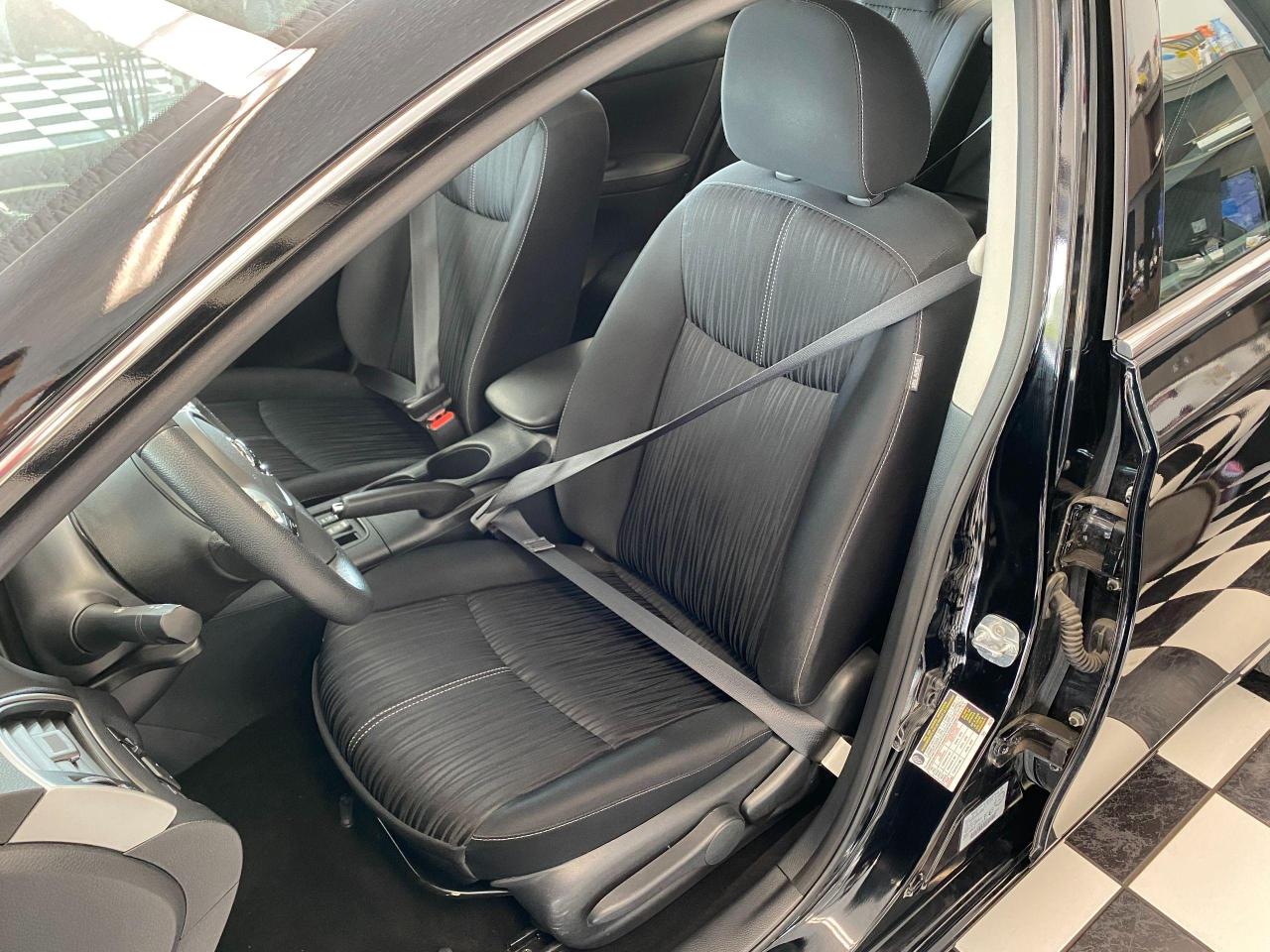 2016 Nissan Sentra SV+Sunroof+Alloys+Camera+HeatedSeats+ACCIDENT FREE Photo20