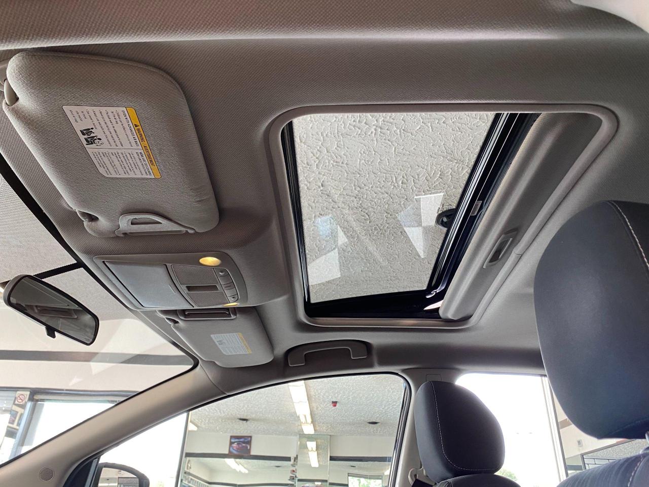 2016 Nissan Sentra SV+Sunroof+Alloys+Camera+HeatedSeats+ACCIDENT FREE - Photo #28