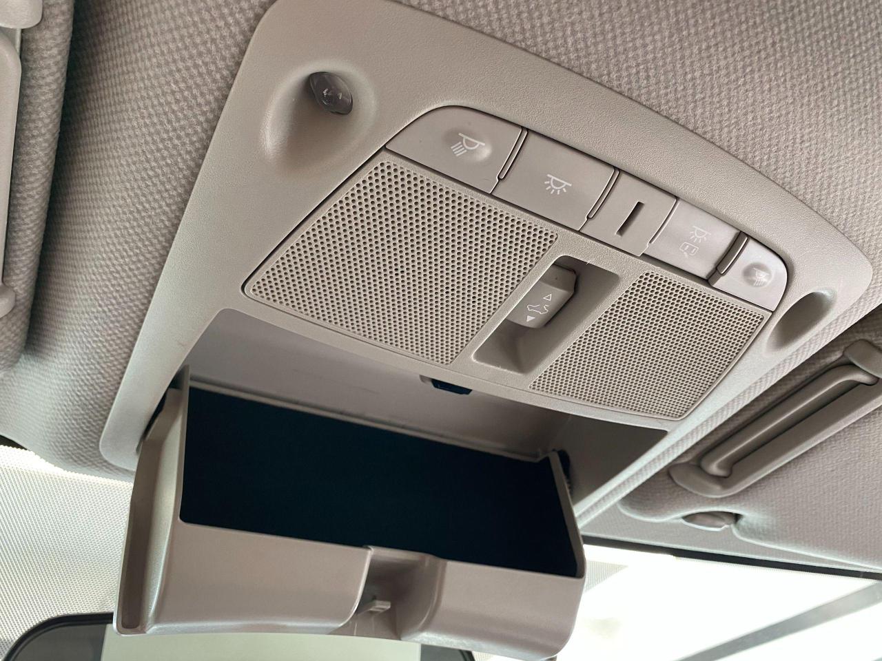 2016 Nissan Sentra SV+Sunroof+Alloys+Camera+HeatedSeats+ACCIDENT FREE - Photo #50