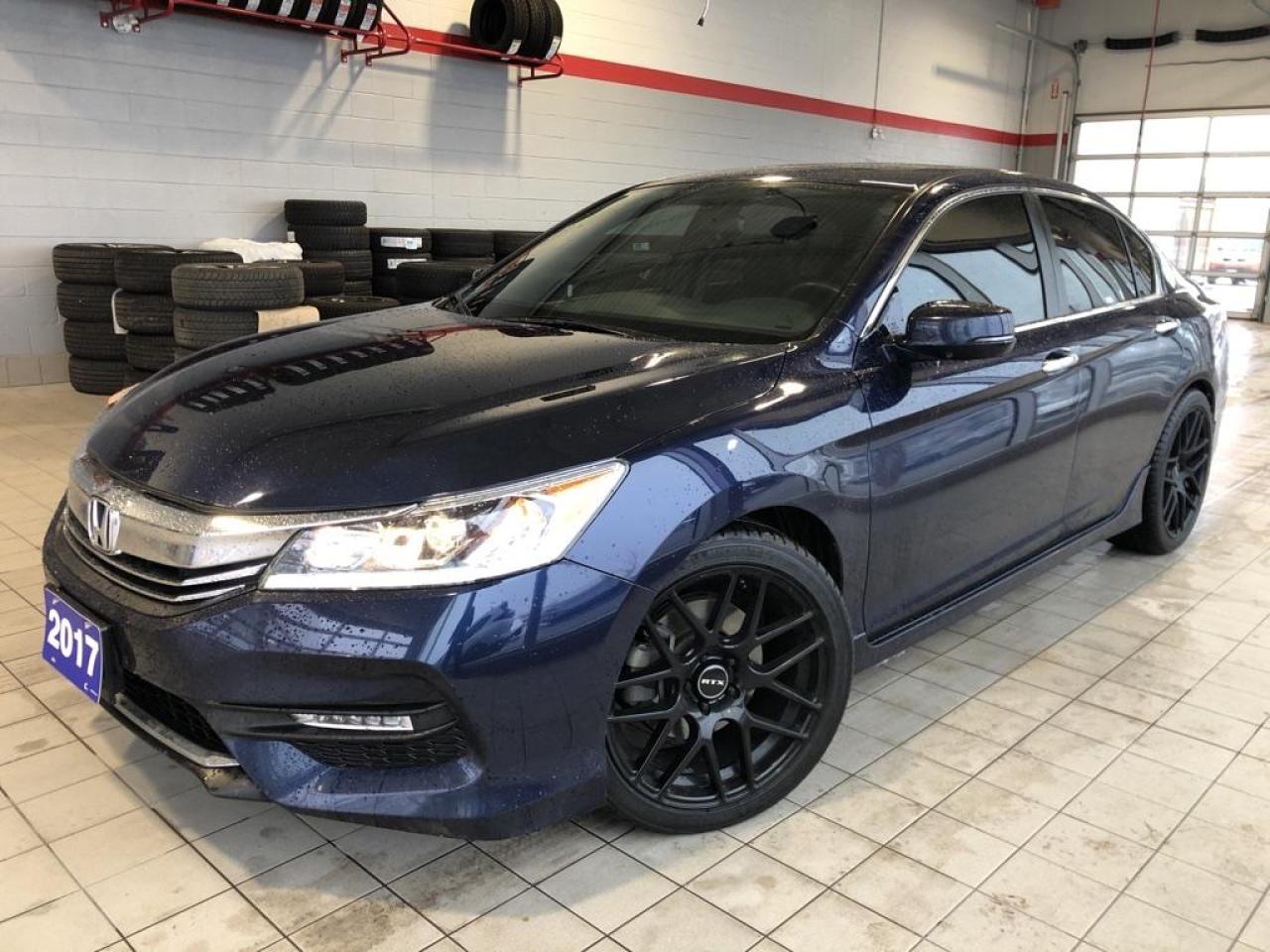 2017 Honda Accord Sport Photo