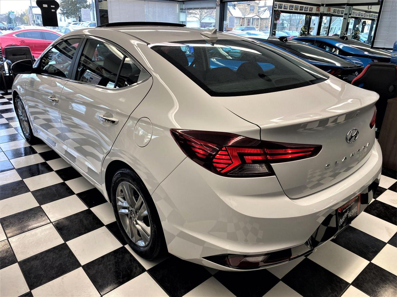 2019 Hyundai Elantra Preferred W/Sun & Safety PKG+Sunroof+ACCIDENT FREE - Photo #2