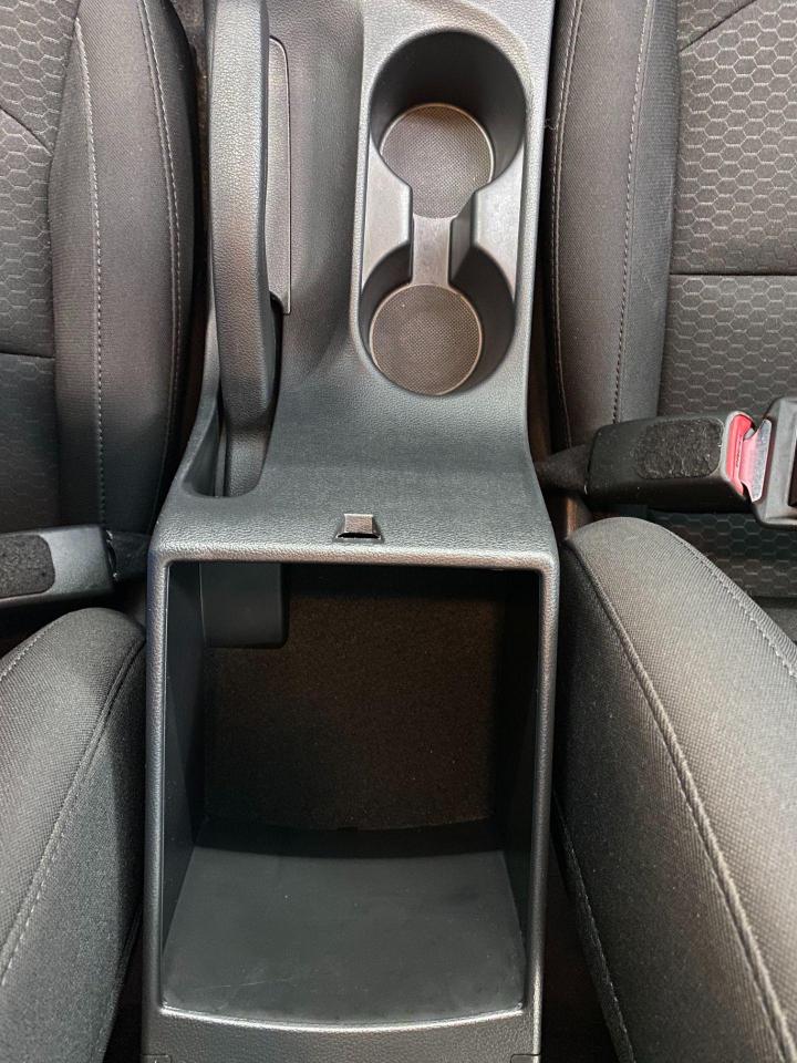 2019 Hyundai Elantra Preferred W/Sun & Safety PKG+Sunroof+ACCIDENT FREE Photo124
