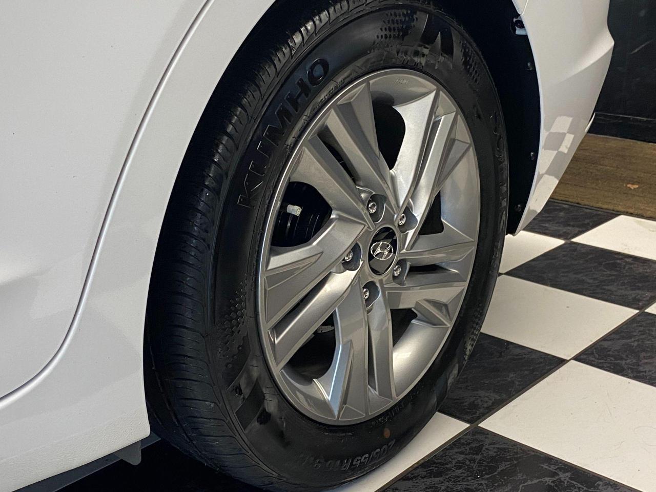 2019 Hyundai Elantra Preferred W/Sun & Safety PKG+Sunroof+ACCIDENT FREE Photo126