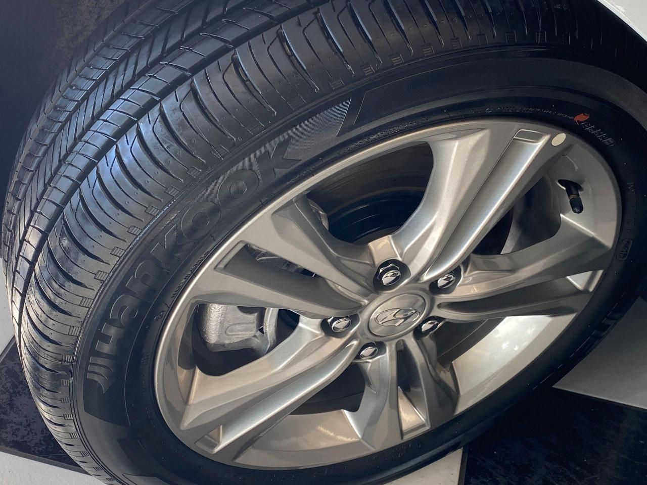 2019 Hyundai Sonata Luxury+AdaptiveCruise+ApplePlay+Roof+ACCIDENT FREE - Photo #12